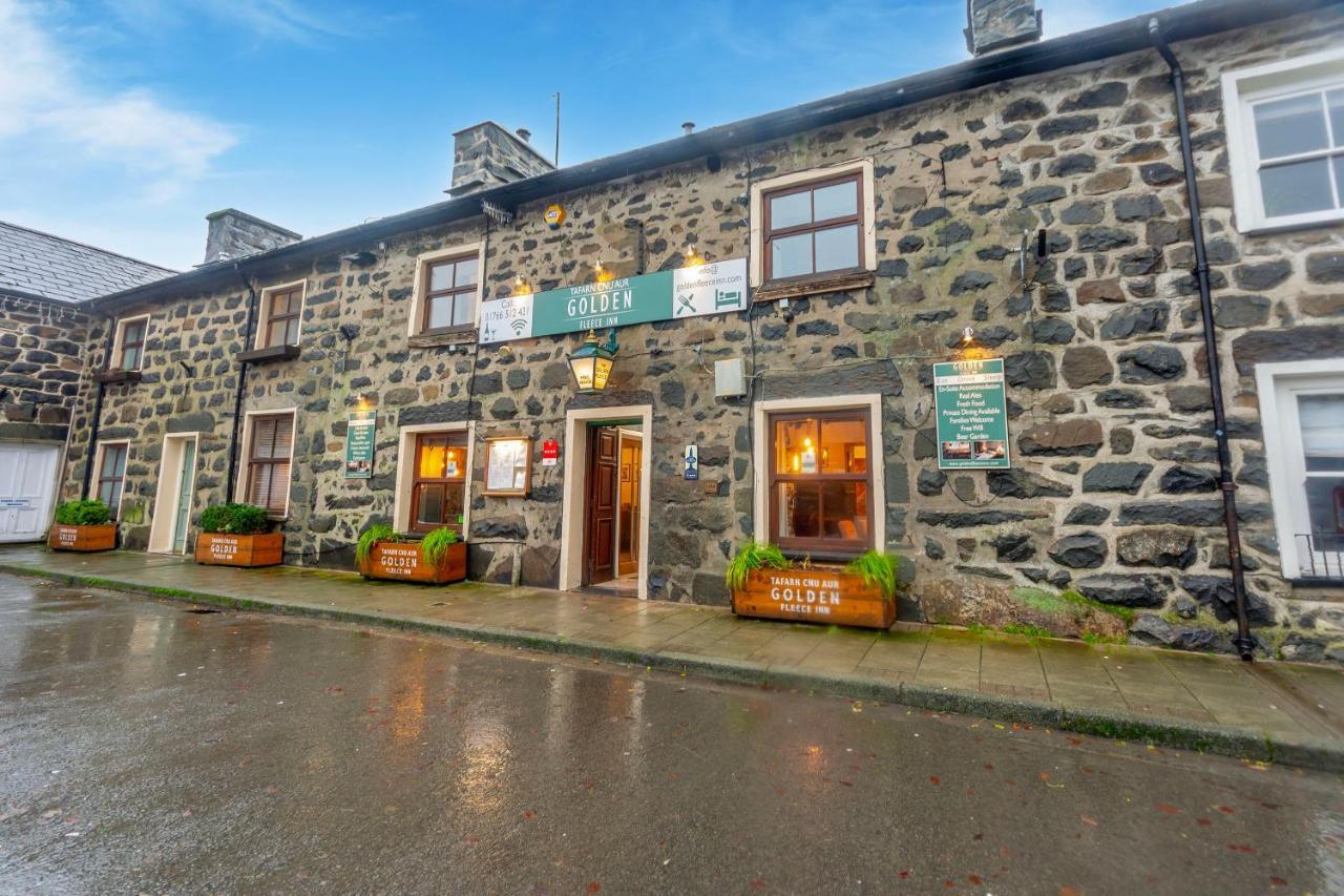 The Golden Fleece Inn Porthmadog Exterior foto